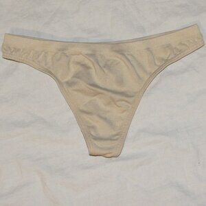 Vtg Y2K Victoria's Secret LOW RISE THONG Beige Panty Size Small 2003